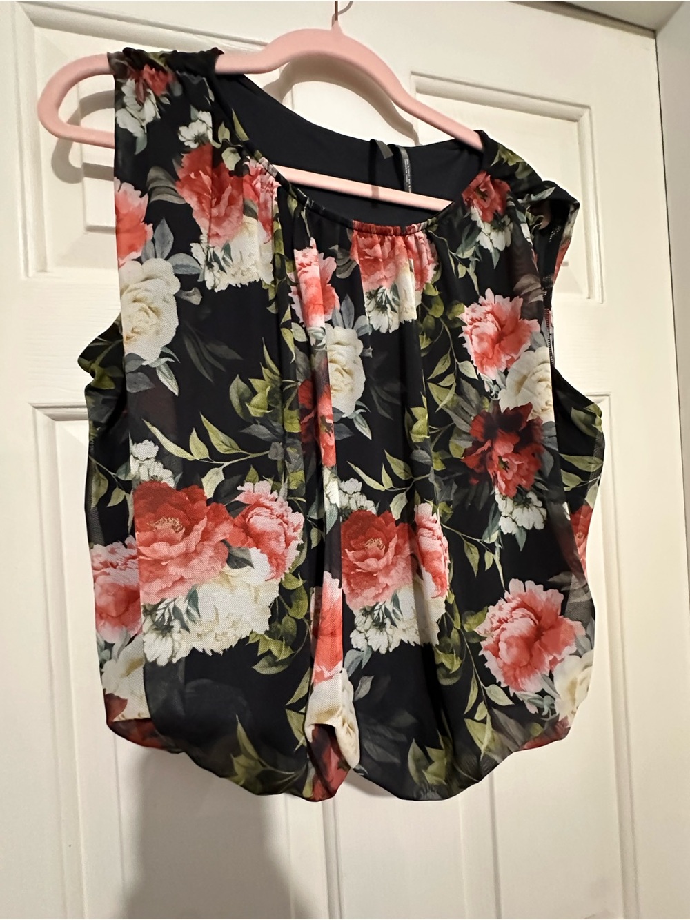 Anthropologie Black Floral Sleeveless Bubble Hem Tank with Coral & Cream Blooms